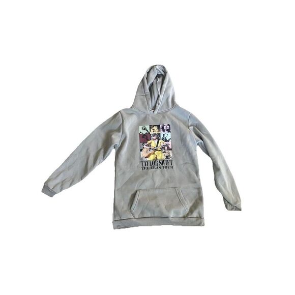 Taylor Swift The Eras Tour Sweatshirt Size (160) Gray Graphic READ - Picture 1 of 8